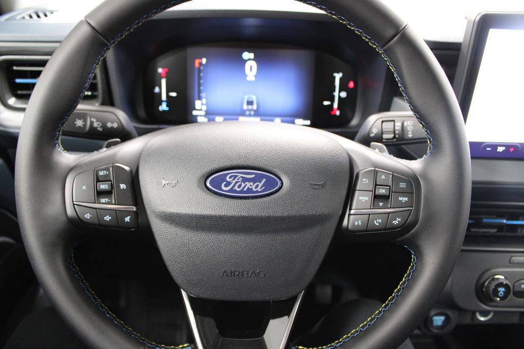 New 2026 Ford Maverick Lobo image 32