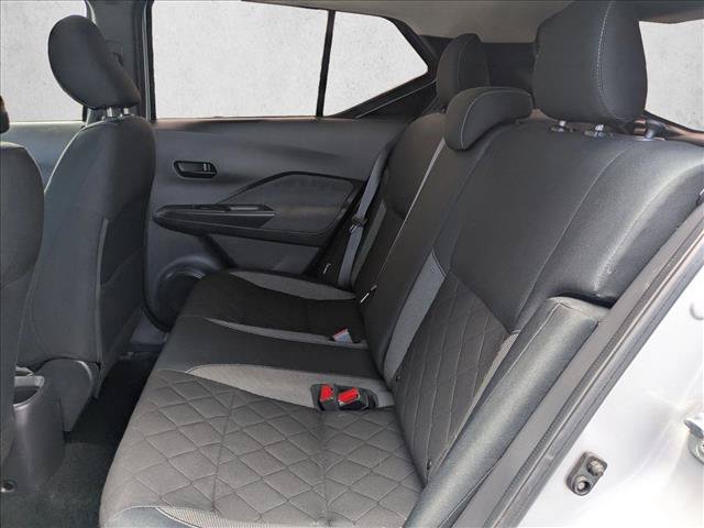 Used 2020 Nissan Kicks S FWD image 17
