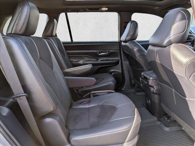 Certified 2025 Toyota Grand Highlander AWD Hybrid image 21