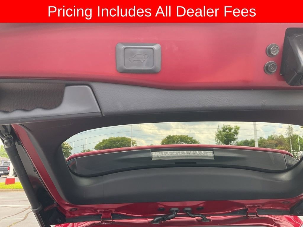 Used 2023 Toyota RAV4 XLE Premium AWD/4WD image 16