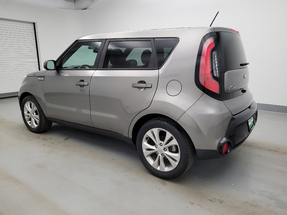 Used 2016 Kia Soul + FWD image 3