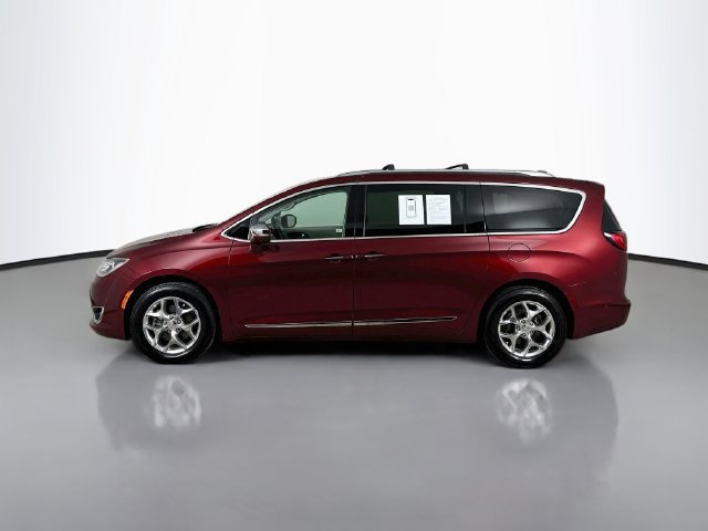 Used 2019 Chrysler Pacifica Limited w/ Advanced Safetytec Group FWD image 9