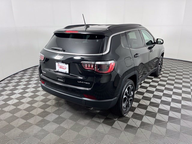 Used 2022 Jeep Compass Limited AWD/4WD image 7