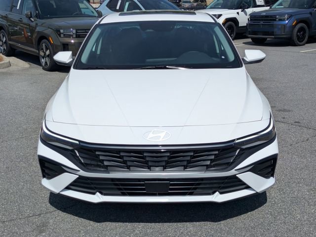 Certified 2025 Hyundai Elantra SEL image 2