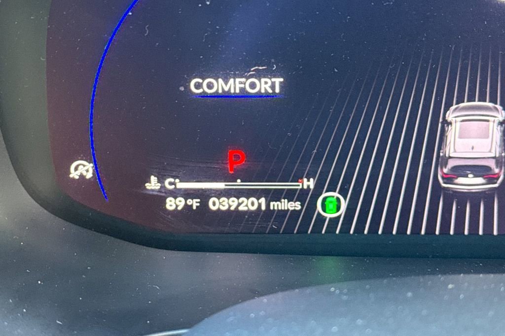 Certified 2023 Acura MDX FWD w/ Technology Package image 35