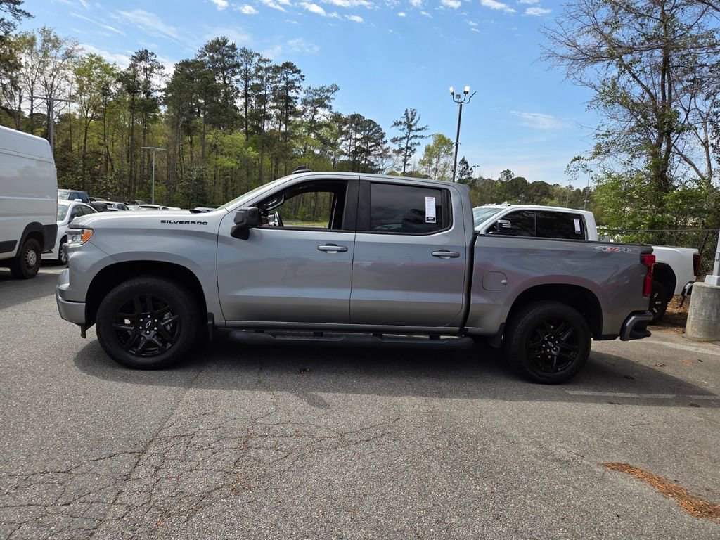 Used 2023 Chevrolet Silverado 1500 RST w/ Convenience Package II AWD/4WD image 4