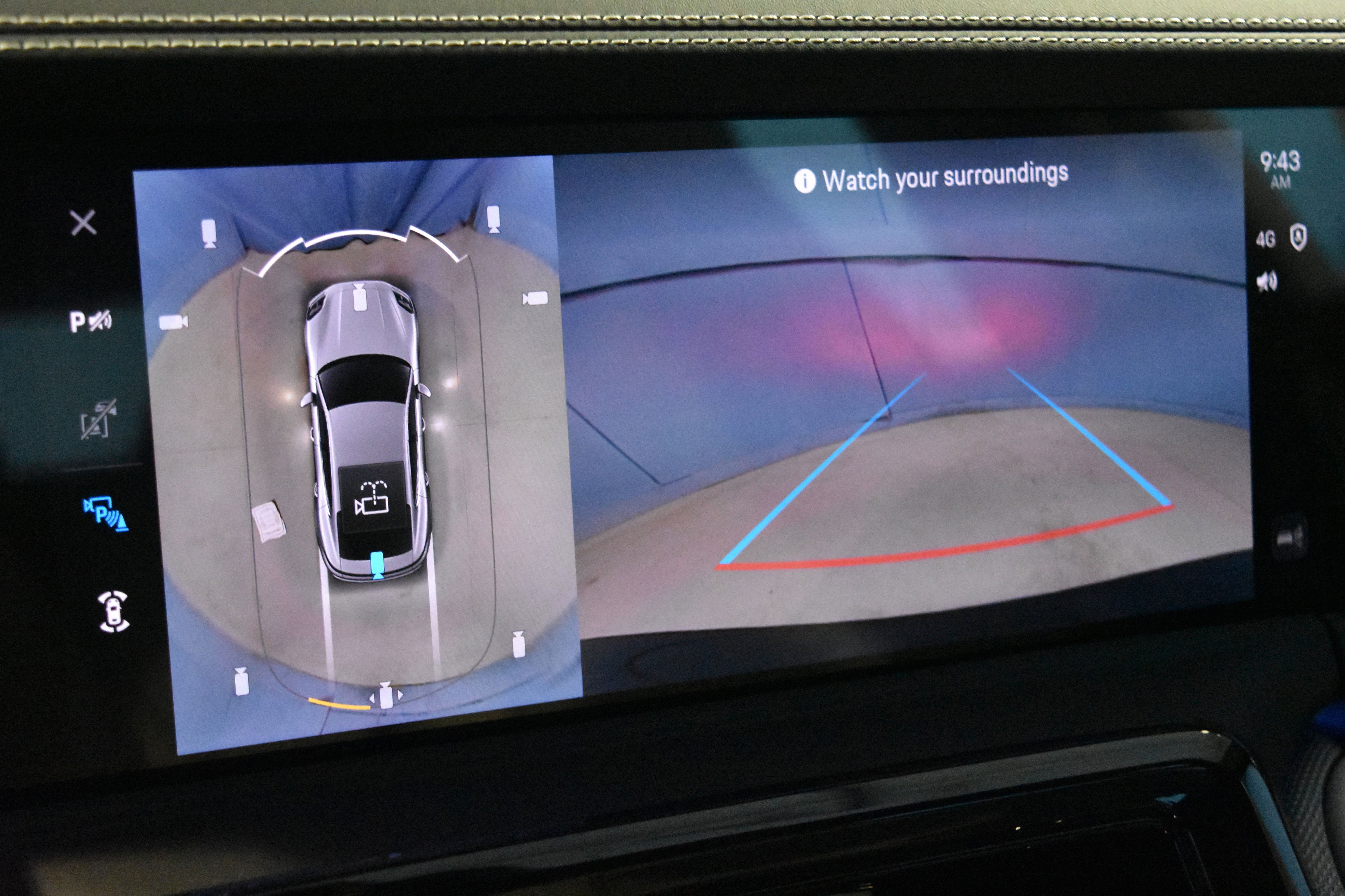 New 2025 Porsche Panamera 4 image 14