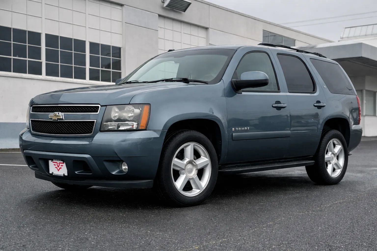 Used 2008 Chevrolet Tahoe LT w/ LT Preferred Equipment Group RWD image 2