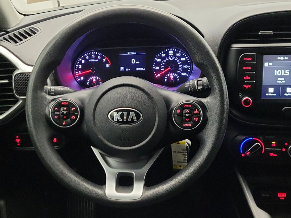 Used 2021 Kia Soul LX FWD image 22