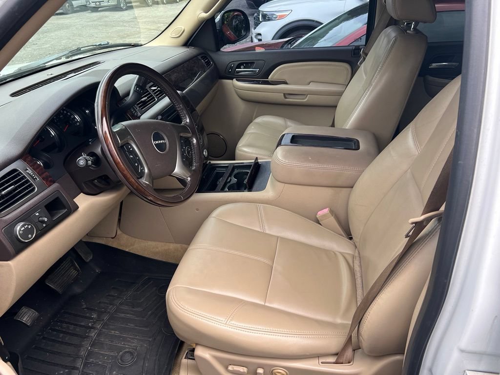 Used 2007 GMC Yukon Denali AWD/4WD image 5