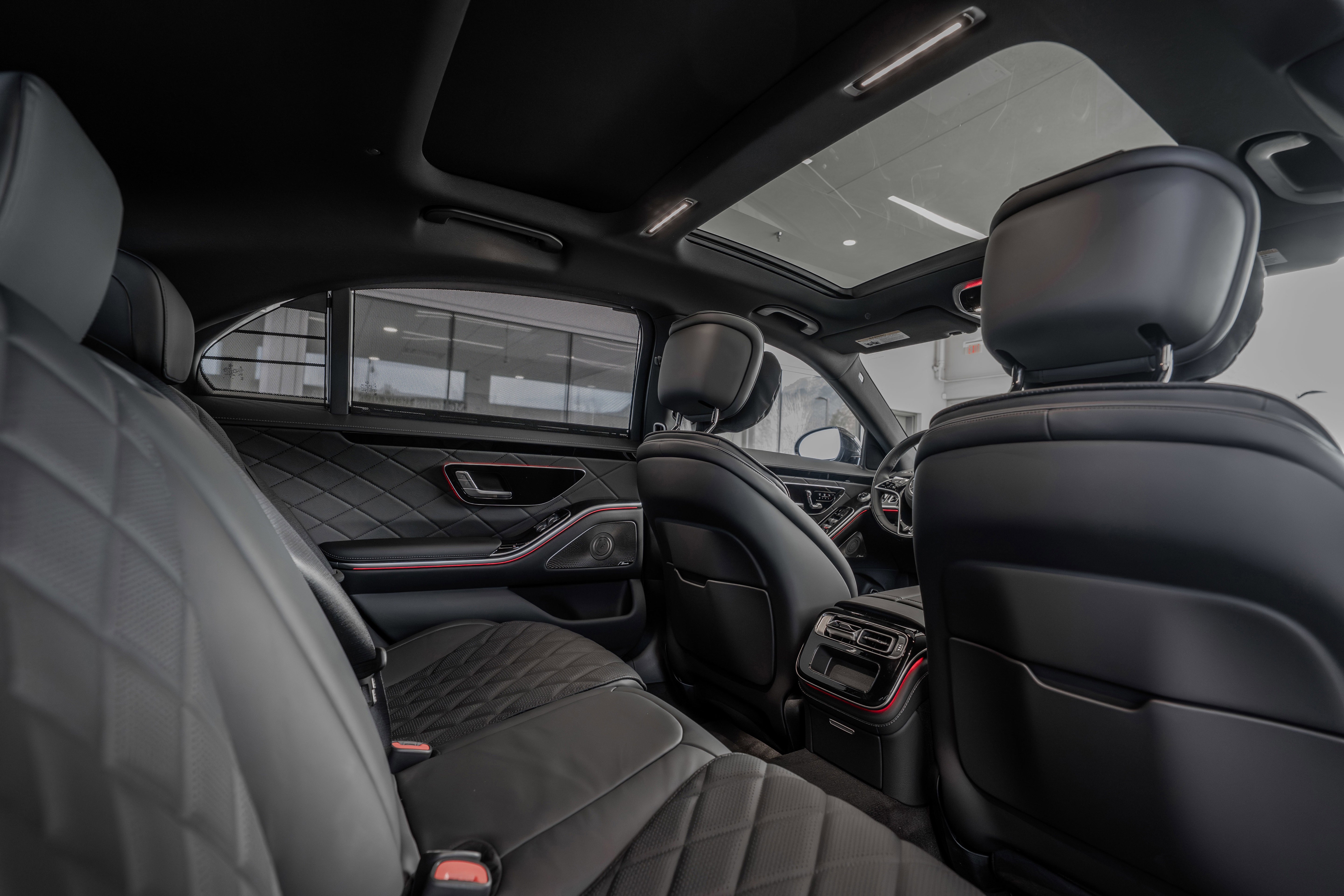 New 2025 Mercedes-Benz S 500 4MATIC image 28