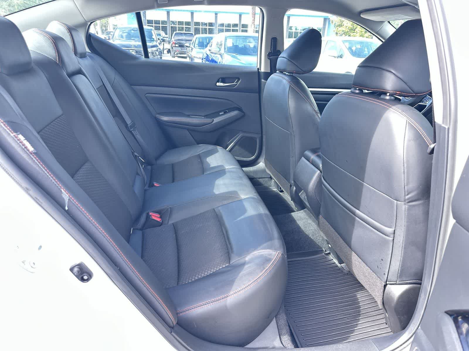 Used 2024 Nissan Altima 2.5 SR FWD image 16