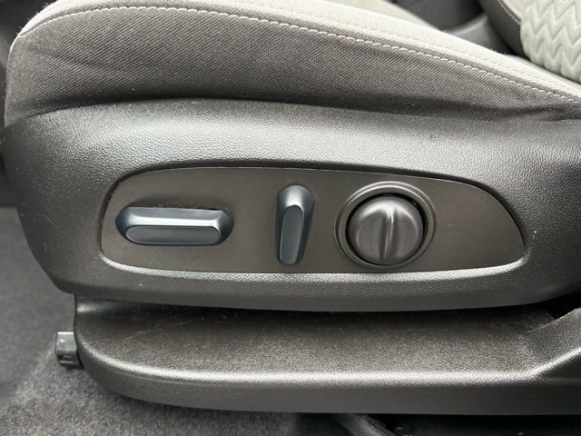 Used 2024 Chevrolet Equinox LT image 26