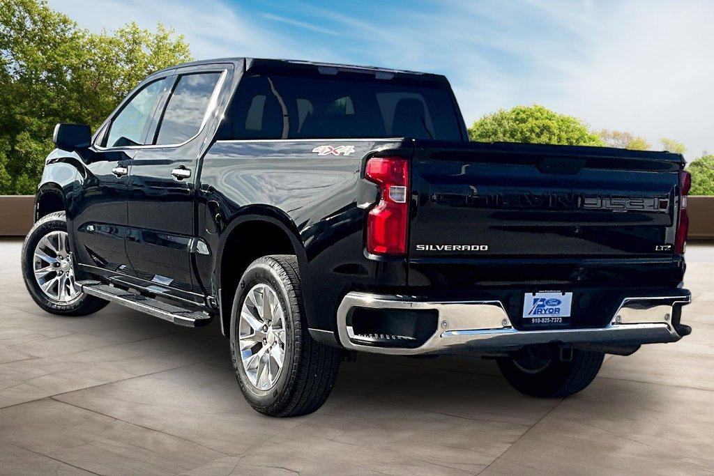Used 2021 Chevrolet Silverado 1500 LTZ AWD/4WD image 12