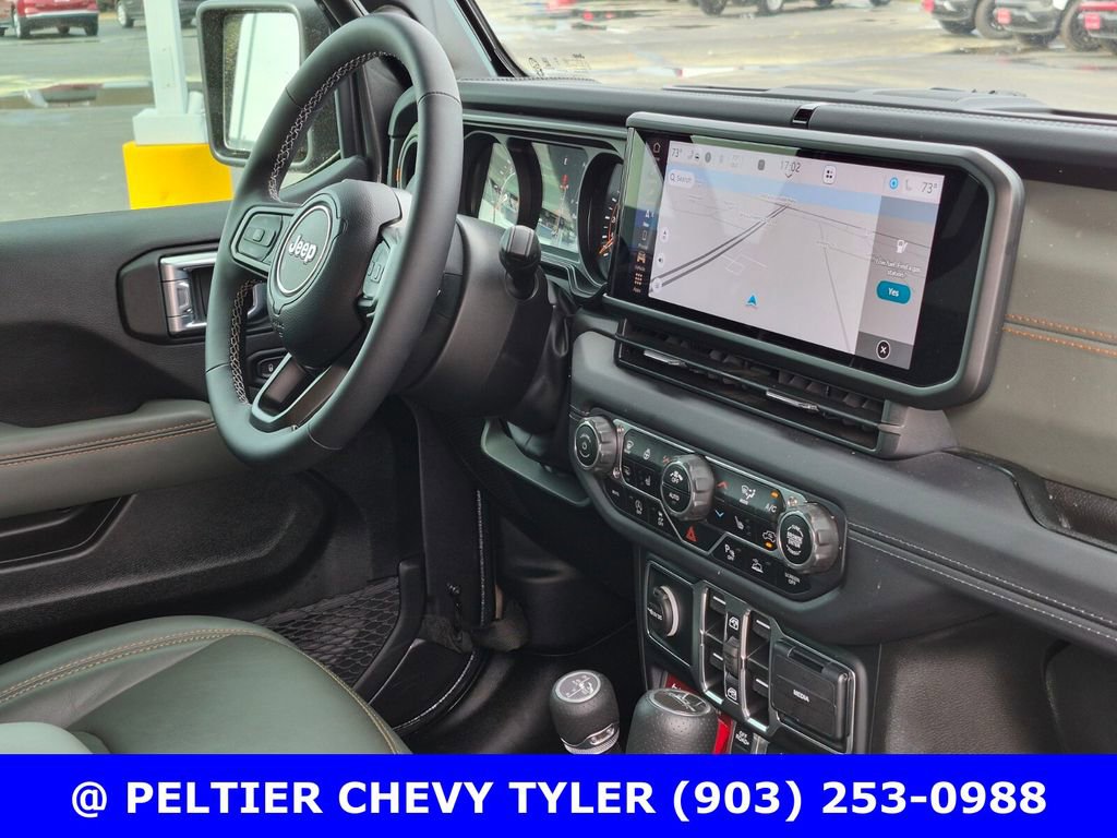 Used 2025 Jeep Gladiator Mojave image 11