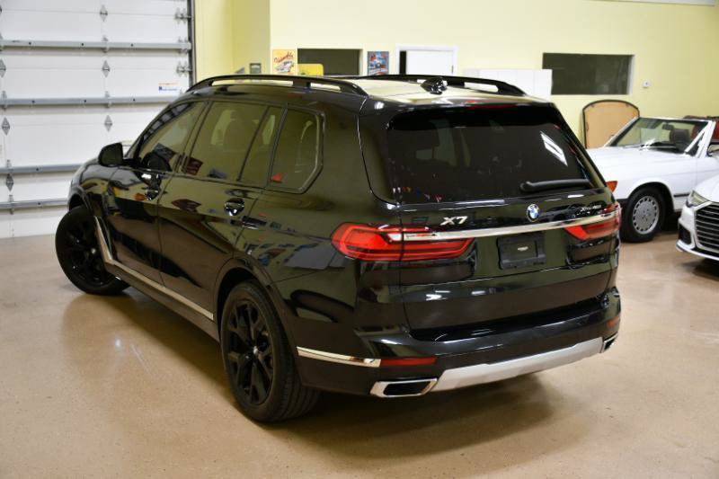 Used 2022 BMW X7 xDrive40i w/ Premium Package AWD/4WD image 13