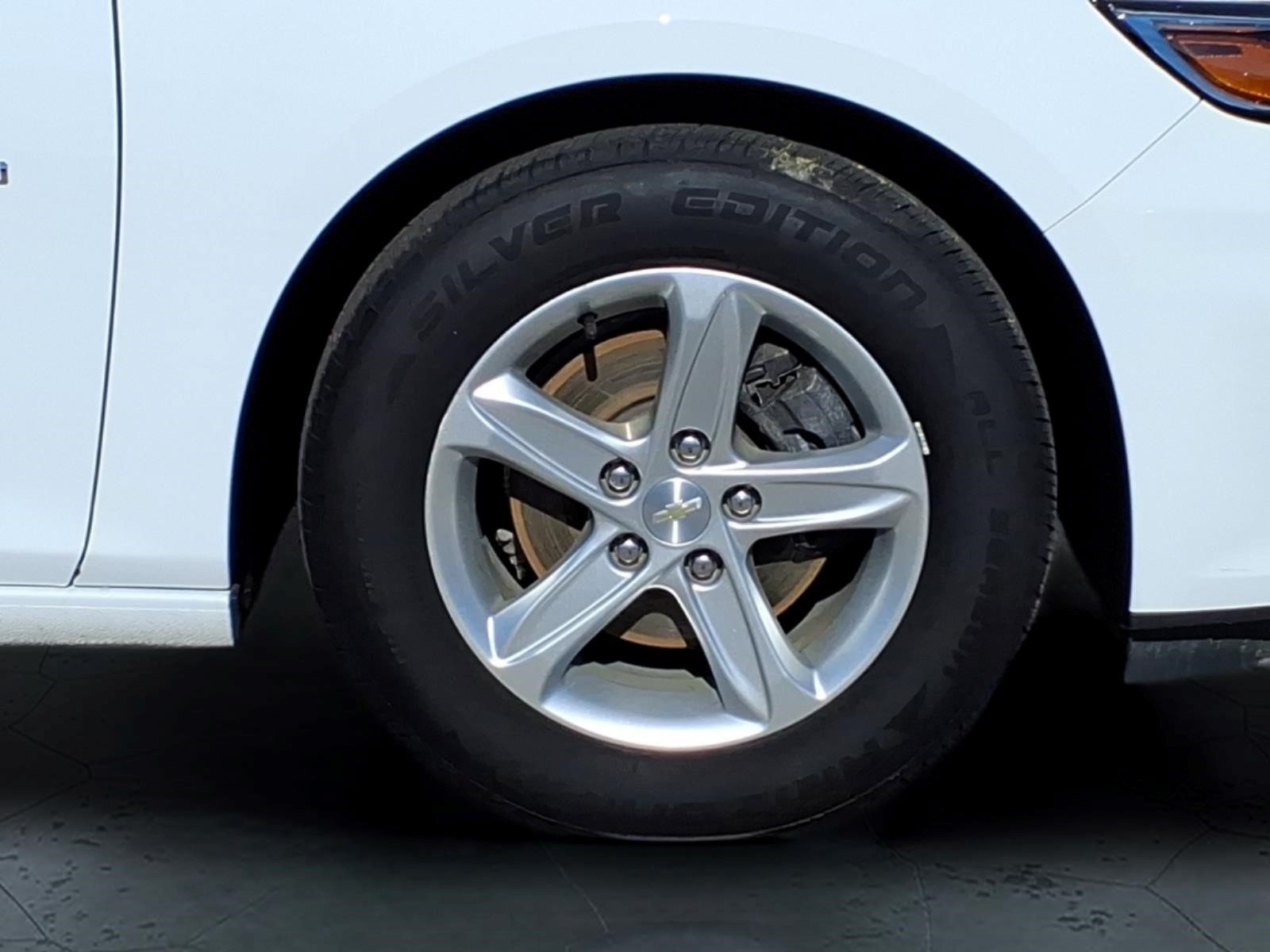 Used 2022 Chevrolet Malibu LS w/ Driver Confidence Package FWD image 6