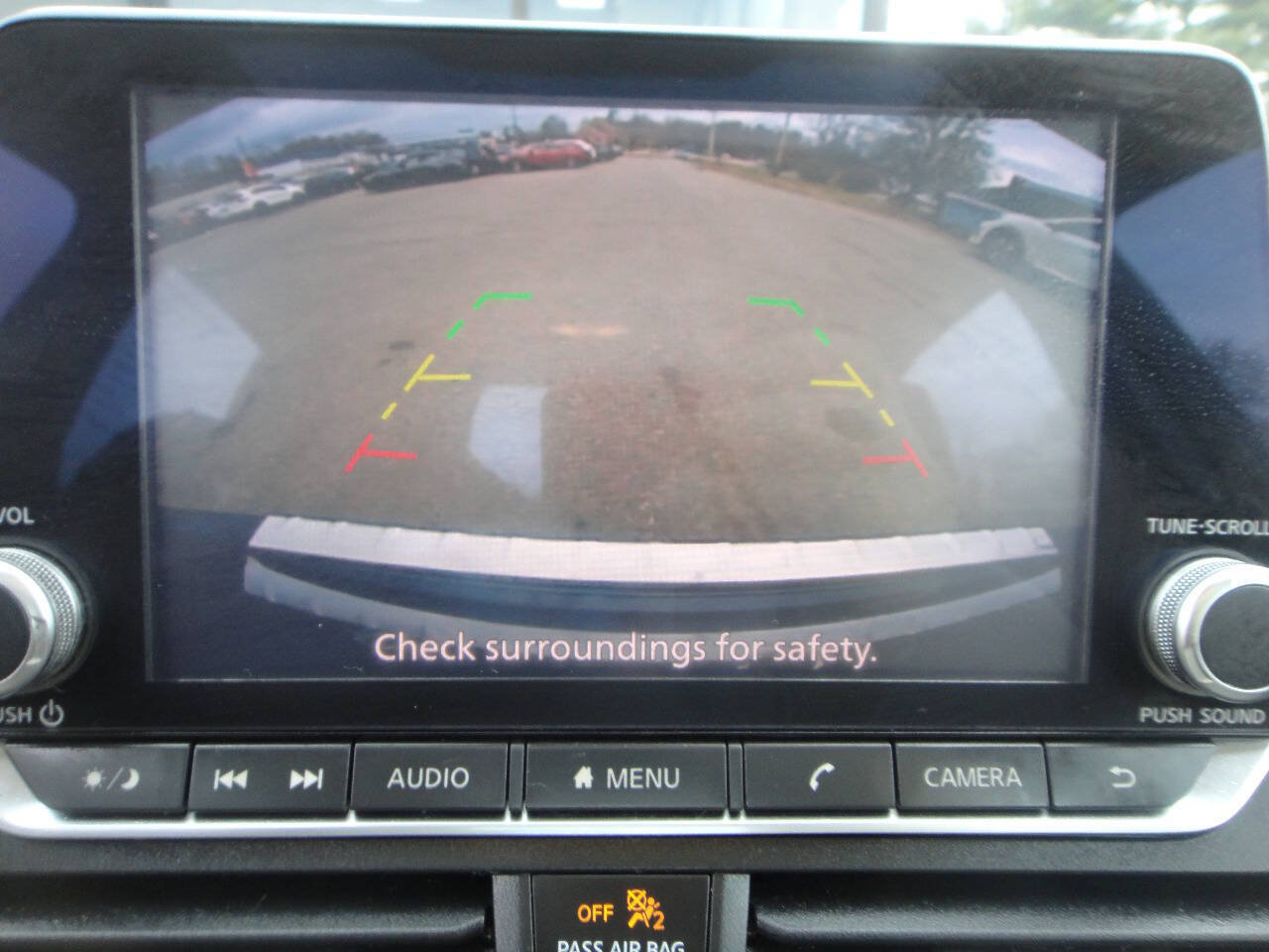 Used 2019 Nissan Altima 2.5 SV AWD/4WD image 9