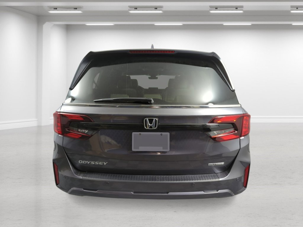 New 2026 Honda Odyssey Touring image 3