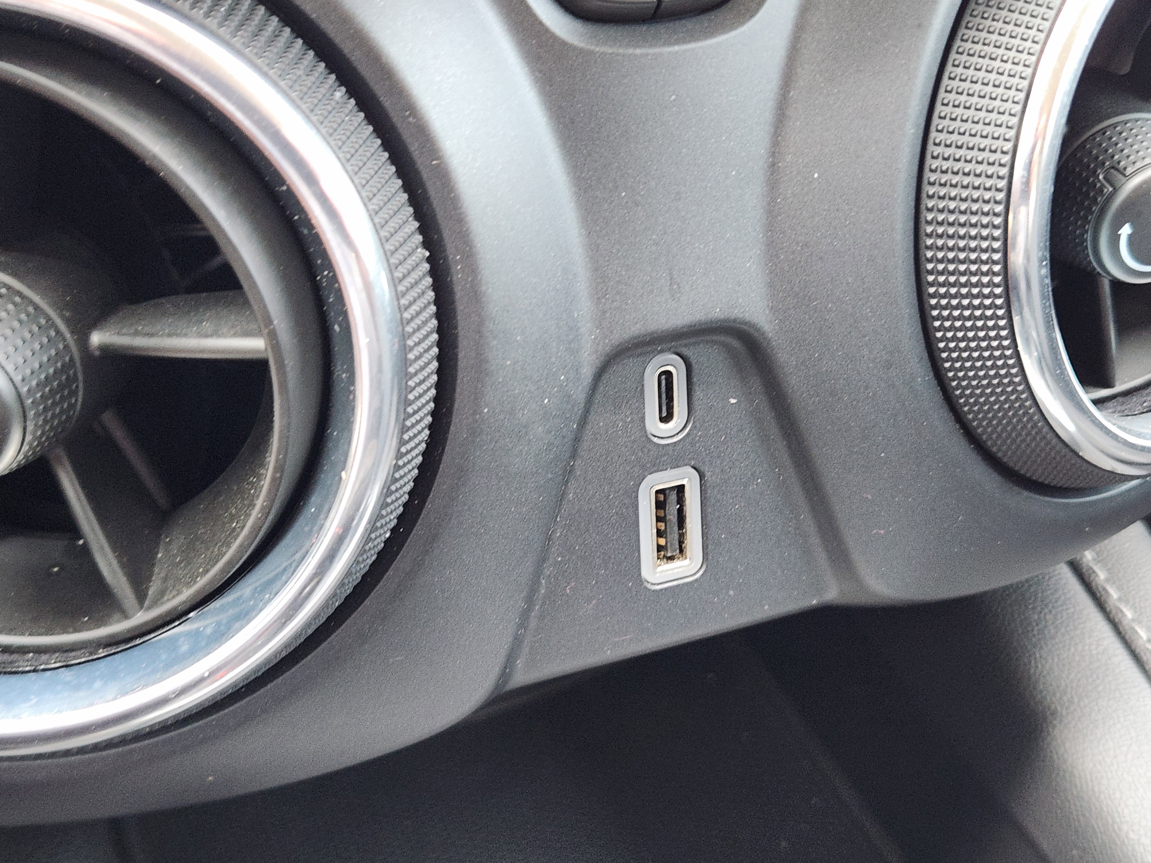 Used 2023 Chevrolet Blazer LT w/ Driver Confidence Package FWD image 22