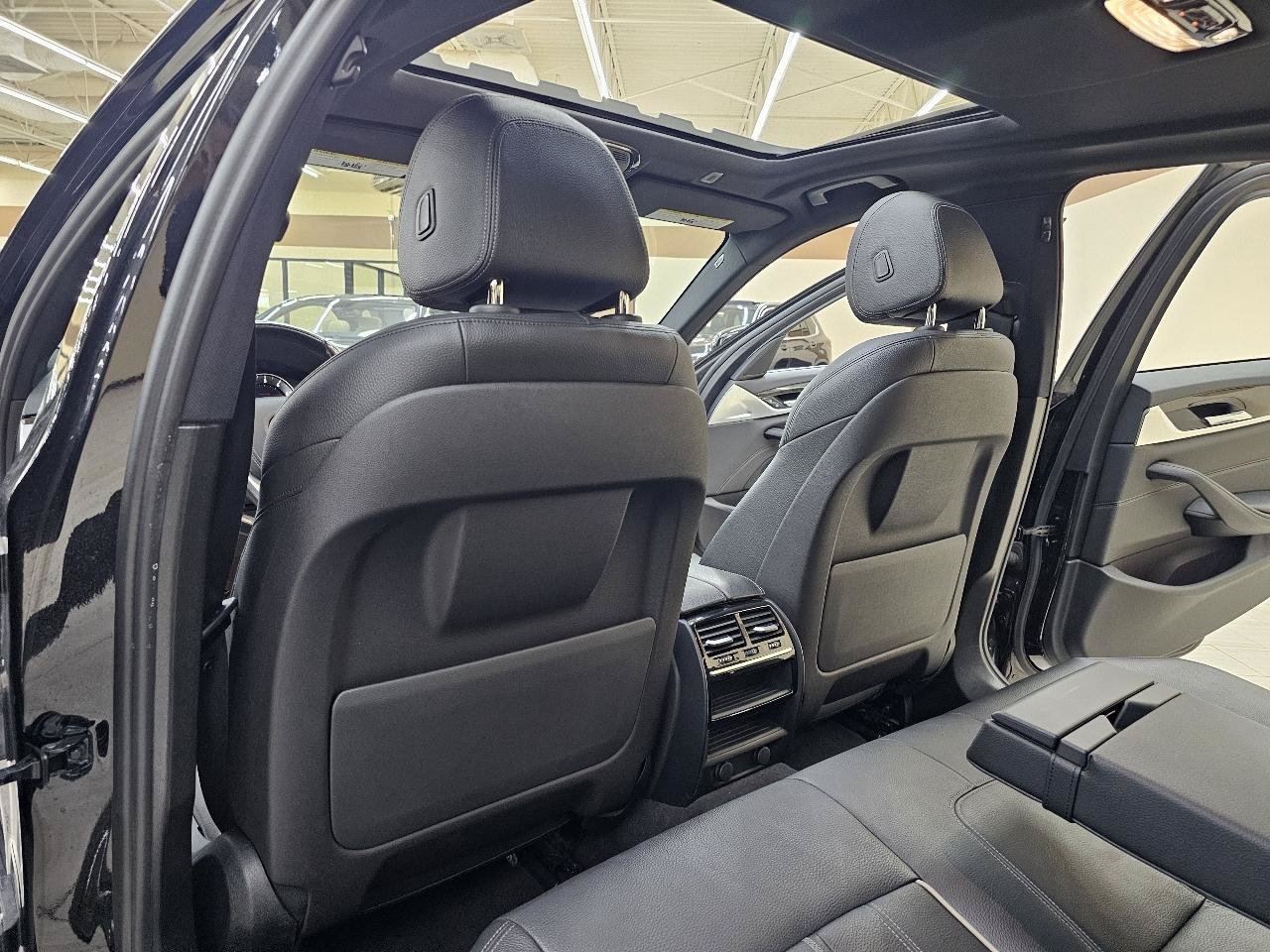 Used 2017 BMW 530i RWD image 25