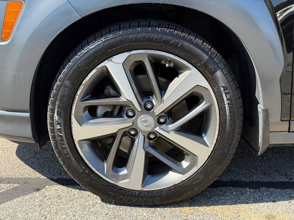 Used 2021 Hyundai Kona Ultimate w/ Cargo Package AWD/4WD image 10