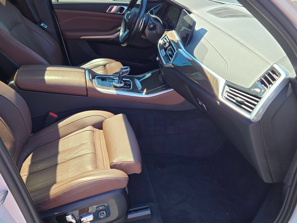 Used 2023 BMW X5 M50i w/ Executive Package AWD/4WD image 6