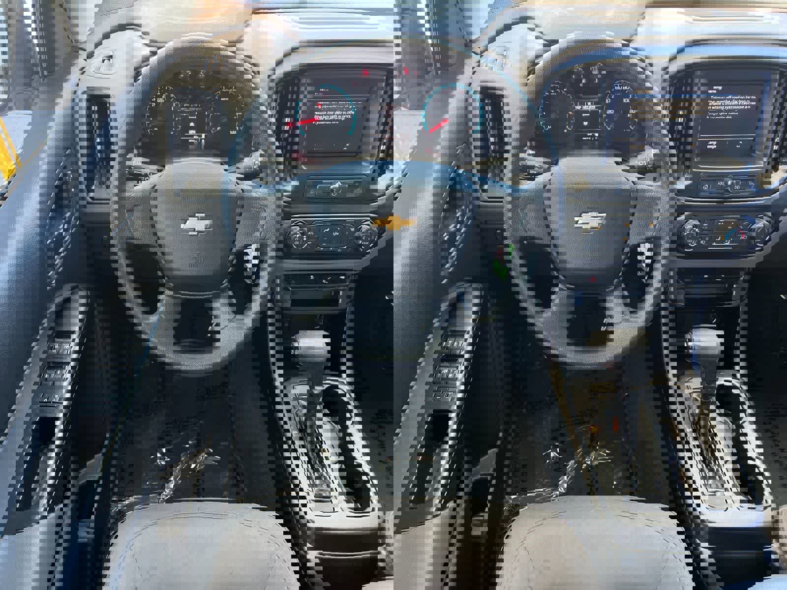 Used 2019 Chevrolet Colorado W/T RWD image 15