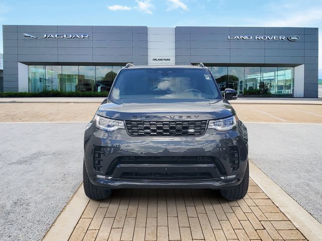 New 2025 Land Rover Discovery Dynamic SE AWD/4WD image 2