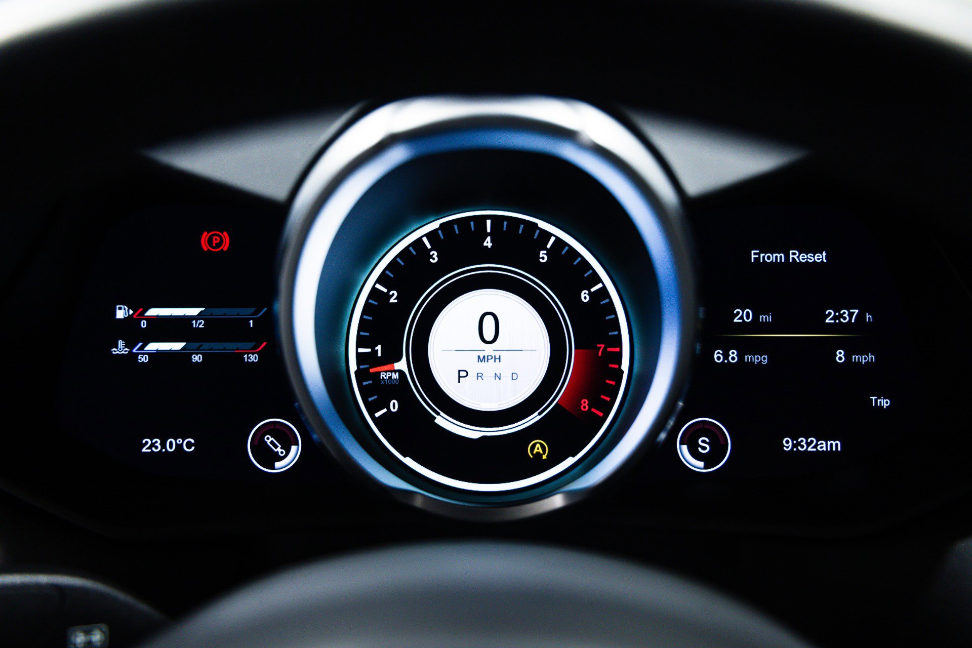 Used 2023 Aston Martin V12 Vantage image 32