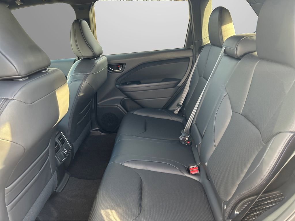 New 2025 Subaru Forester Limited image 11