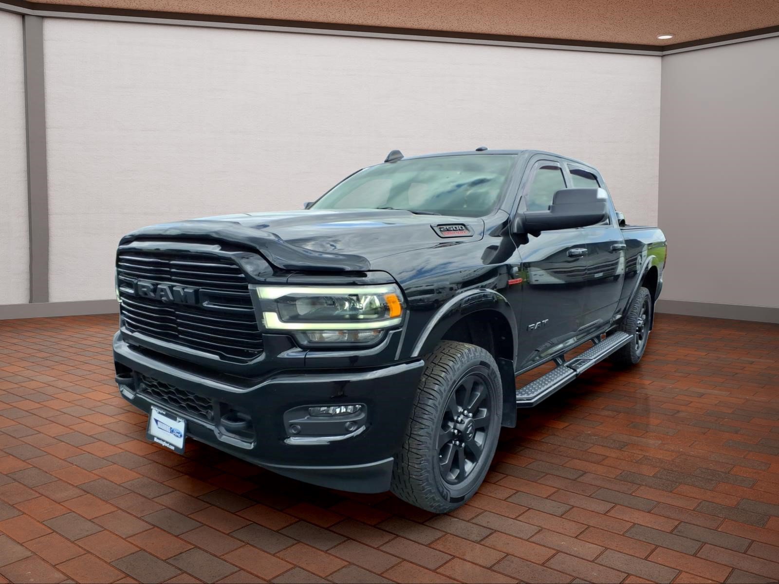 Used 2020 RAM 2500 Laramie w/ Night Edition AWD/4WD image 4