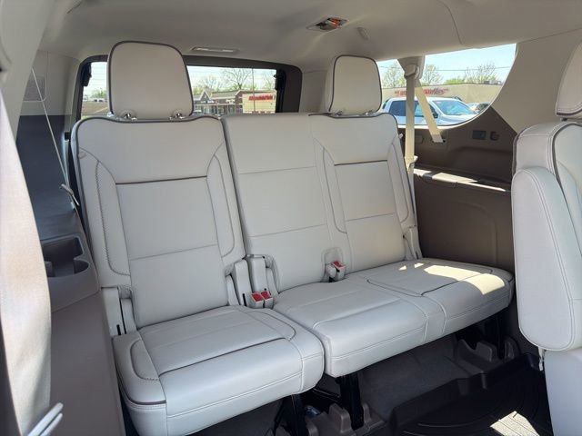 Used 2021 GMC Yukon XL Denali AWD/4WD image 21