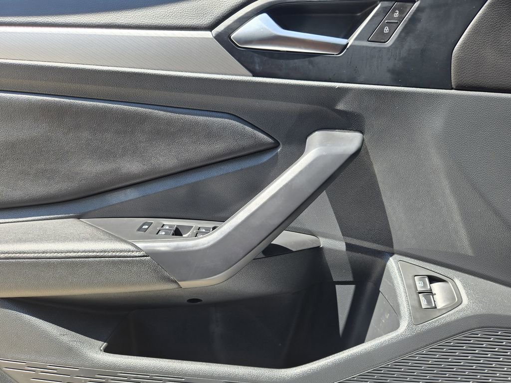 Used 2024 Volkswagen Jetta S image 25