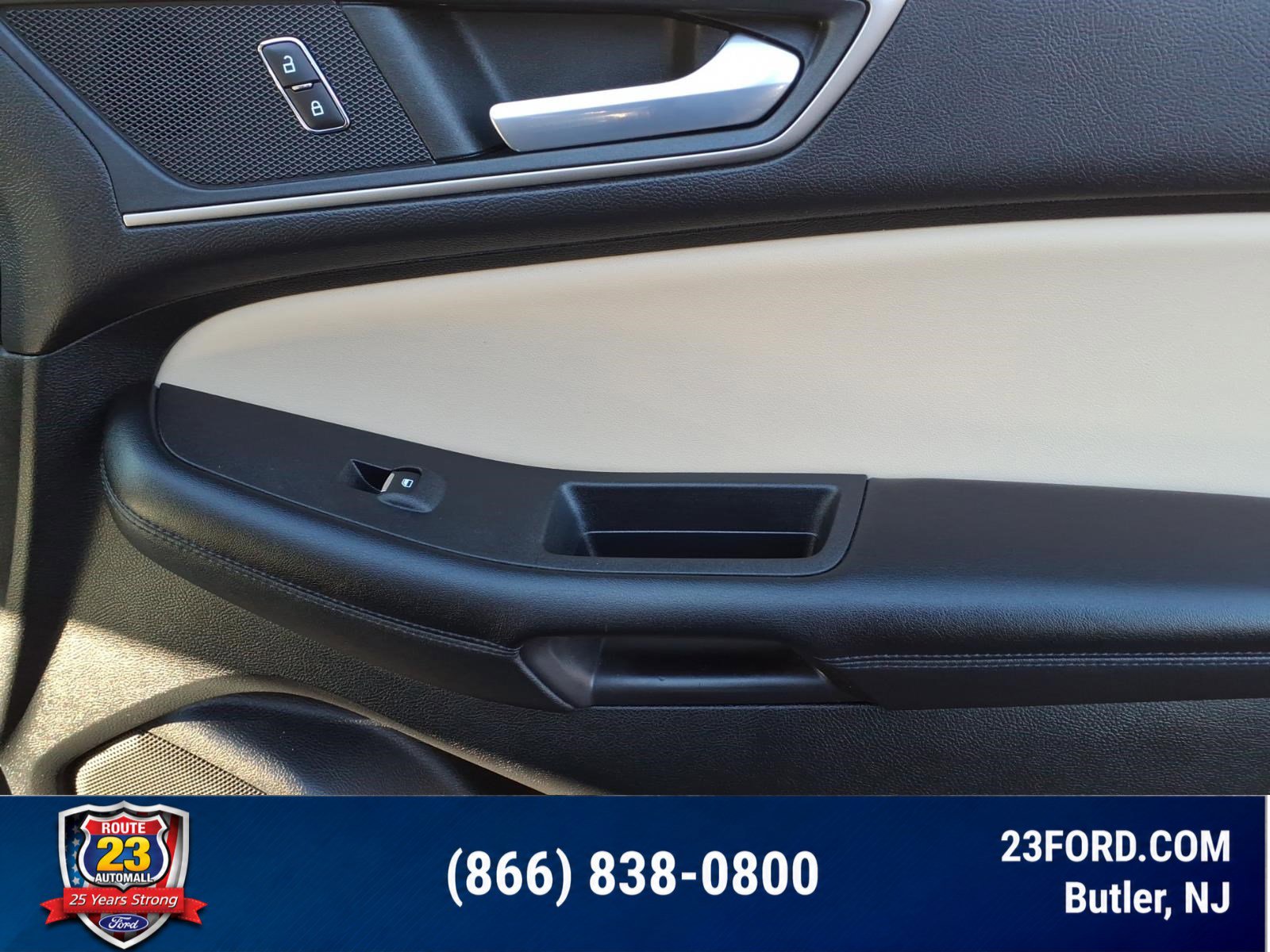 Certified 2022 Ford Edge SEL w/ Cargo Accessory Package AWD/4WD image 9