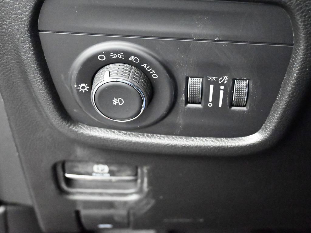 New 2026 Jeep Grand Cherokee Limited w/ Limited Altitude Package image 26