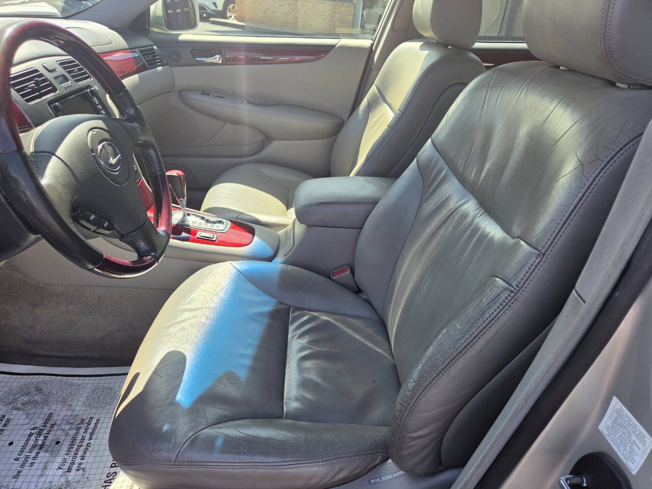 Used 2002 Lexus ES 330 FWD image 10