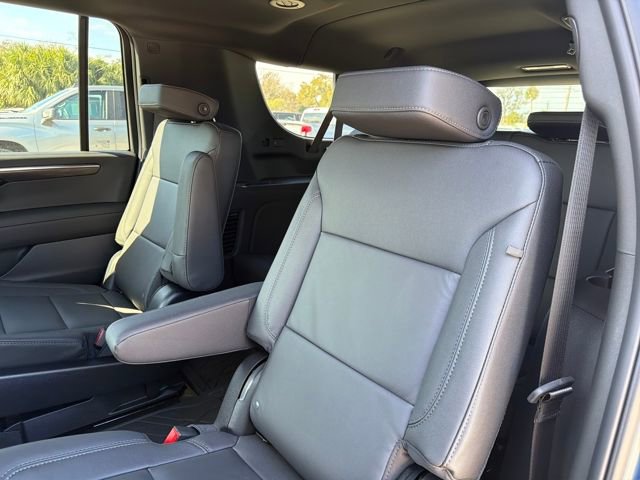 New 2026 Chevrolet Suburban LT w/ Comfort Package image 28