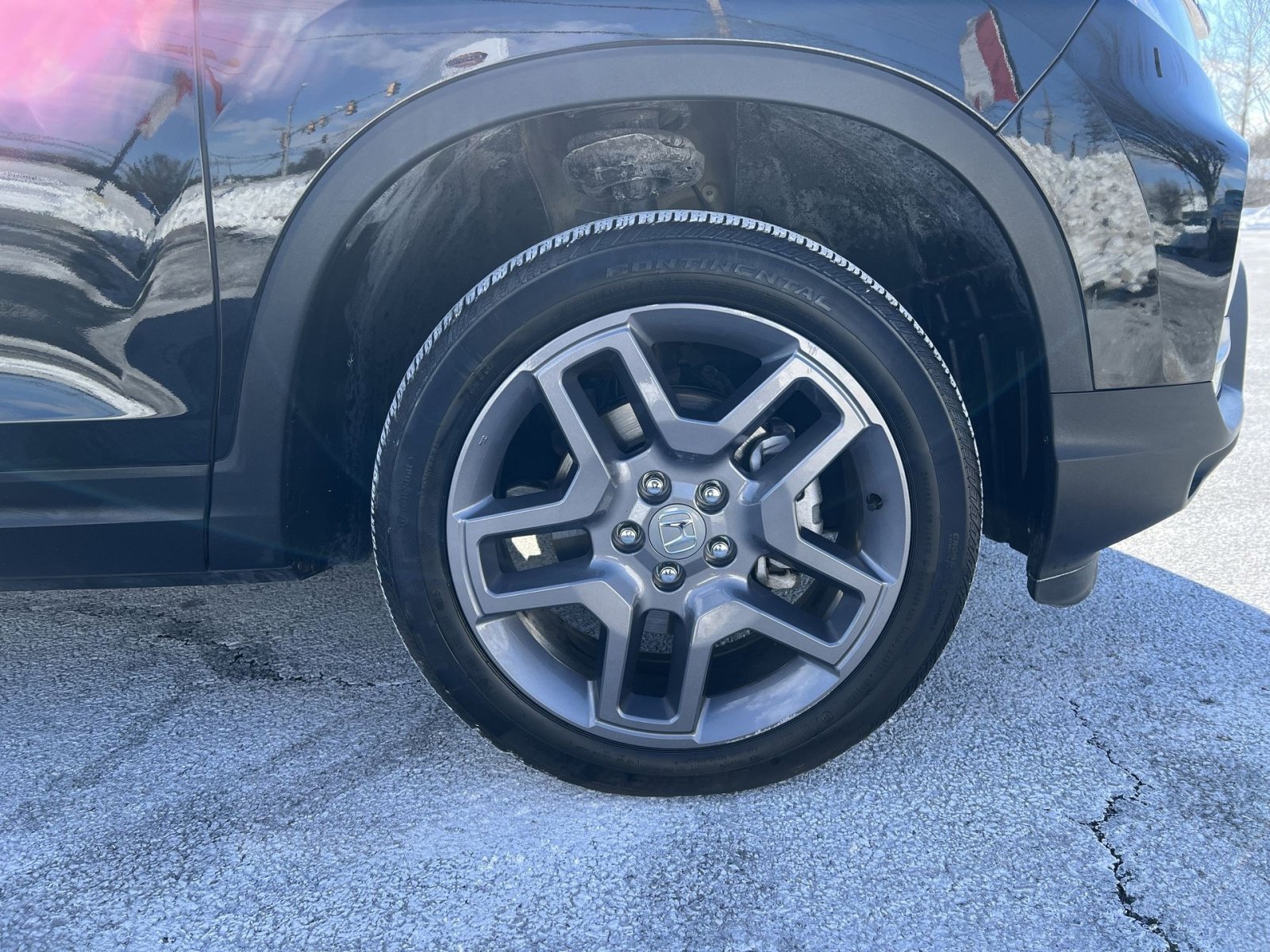 Used 2023 Honda Passport EX-L image 12