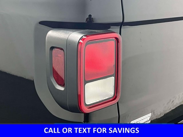 New 2026 Jeep Gladiator Sport AWD/4WD image 9