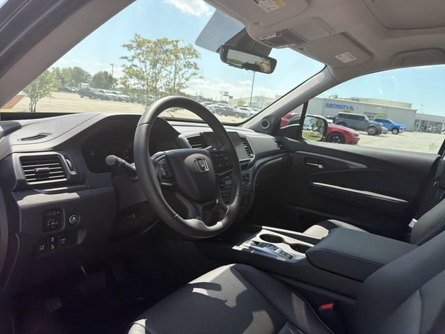 Used 2025 Honda Ridgeline RTL image 11
