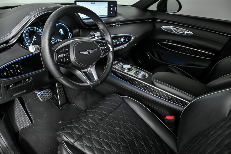 Used 2023 Genesis GV70 3.5T Sport w/ Sport Prestige Package AWD/4WD image 16