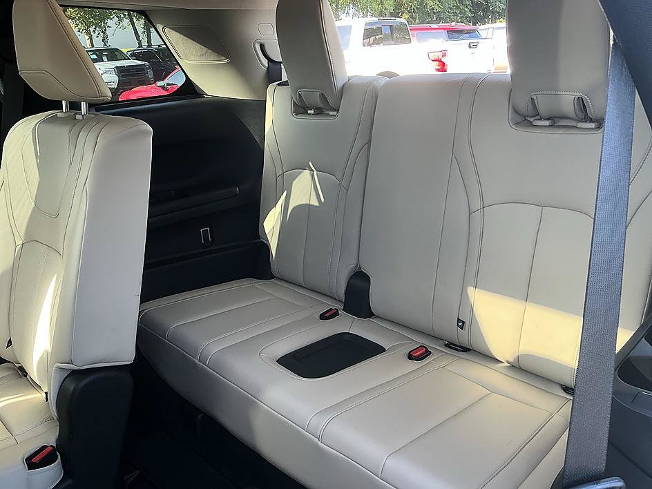 Used 2023 INFINITI QX60 Luxe w/ Cargo Package AWD/4WD image 29