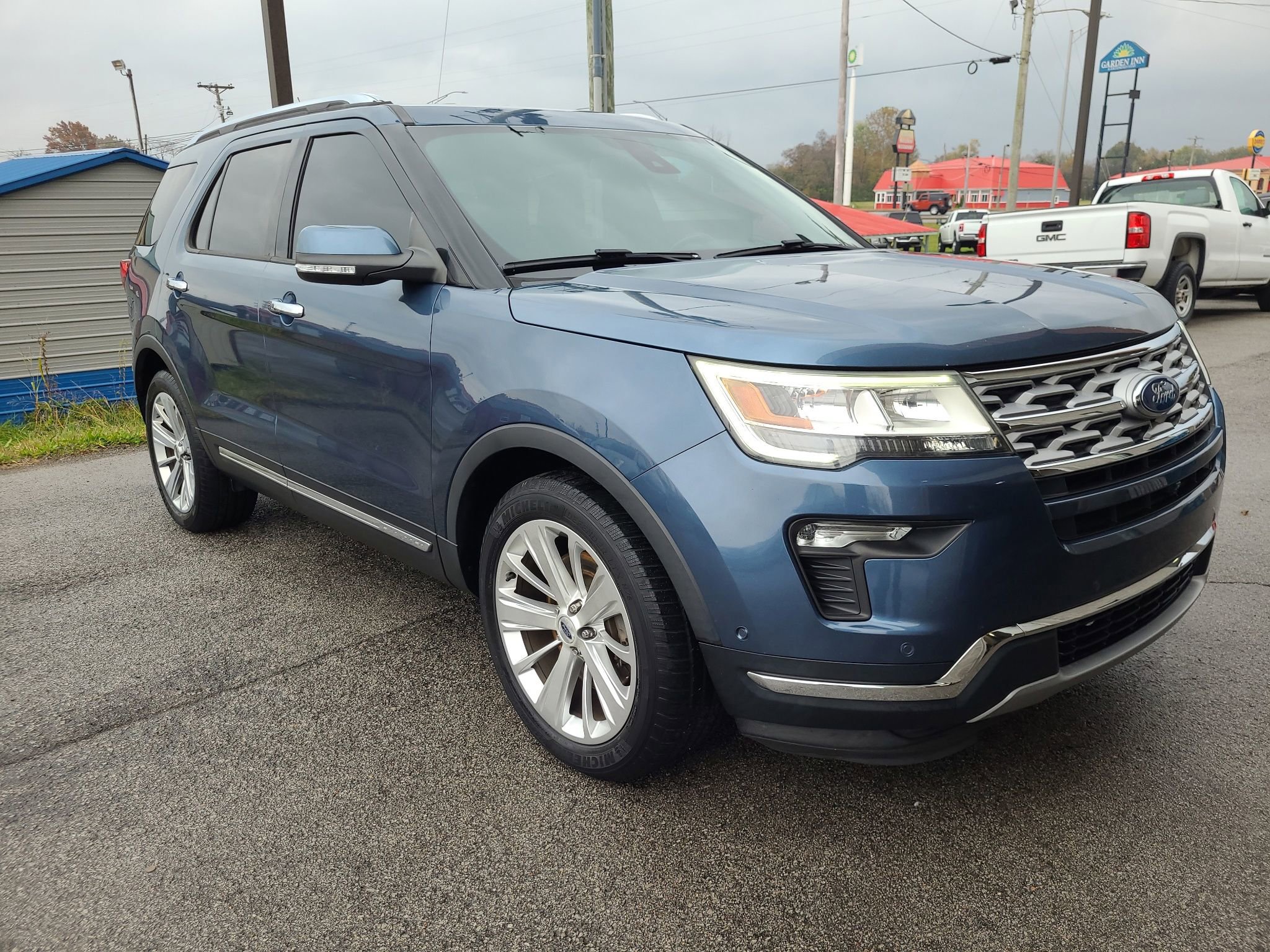 Used 2018 Ford Explorer Limited w/ Equipment Group 301A image 1