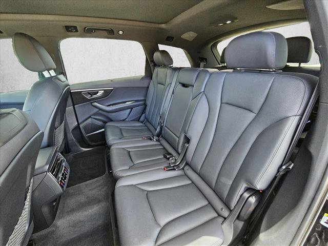 Used 2022 Audi Q7 2.0T Premium Plus AWD/4WD image 15