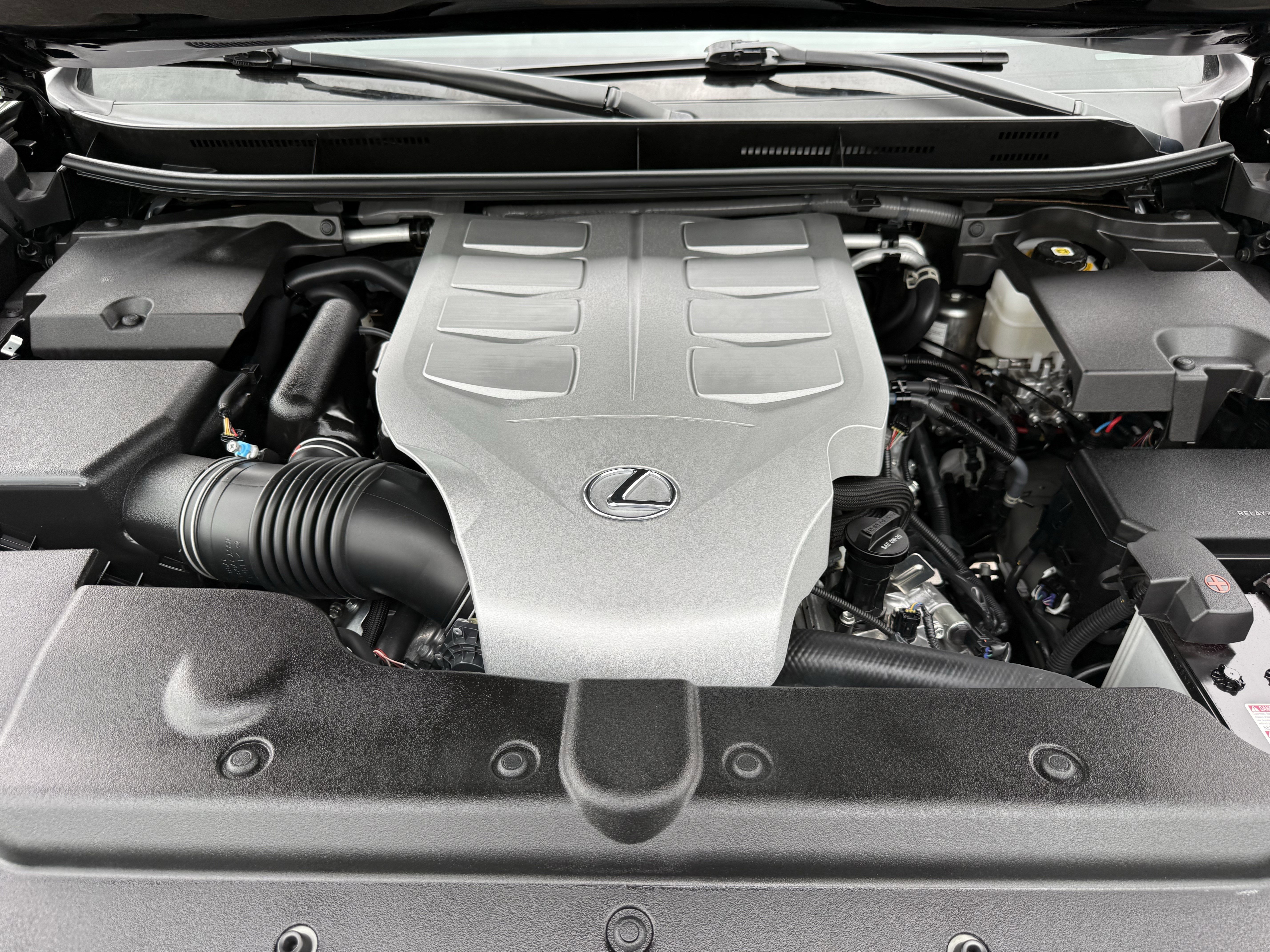 Used 2023 Lexus GX 460 Premium image 33