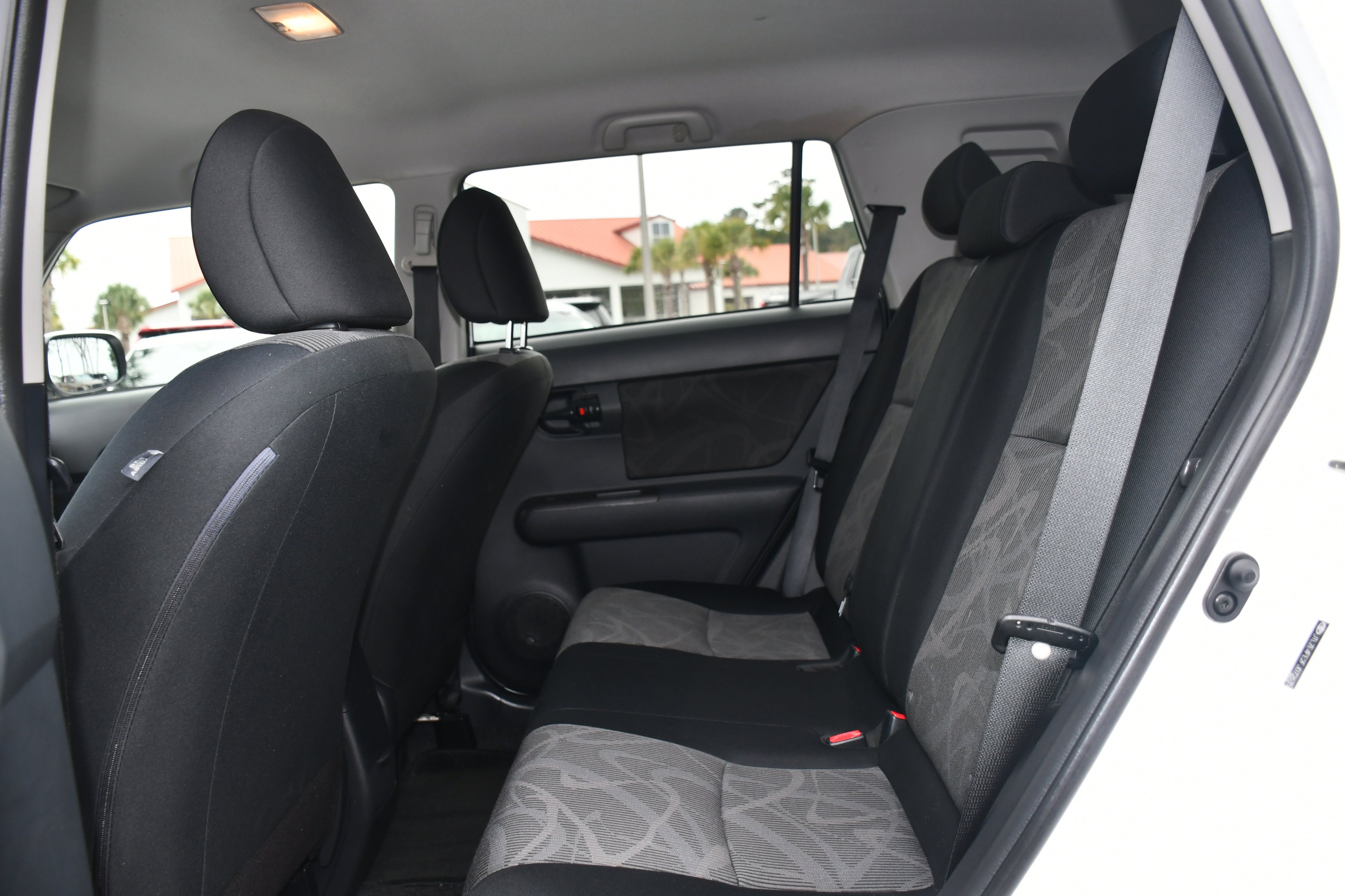 Used 2015 Scion xB image 16