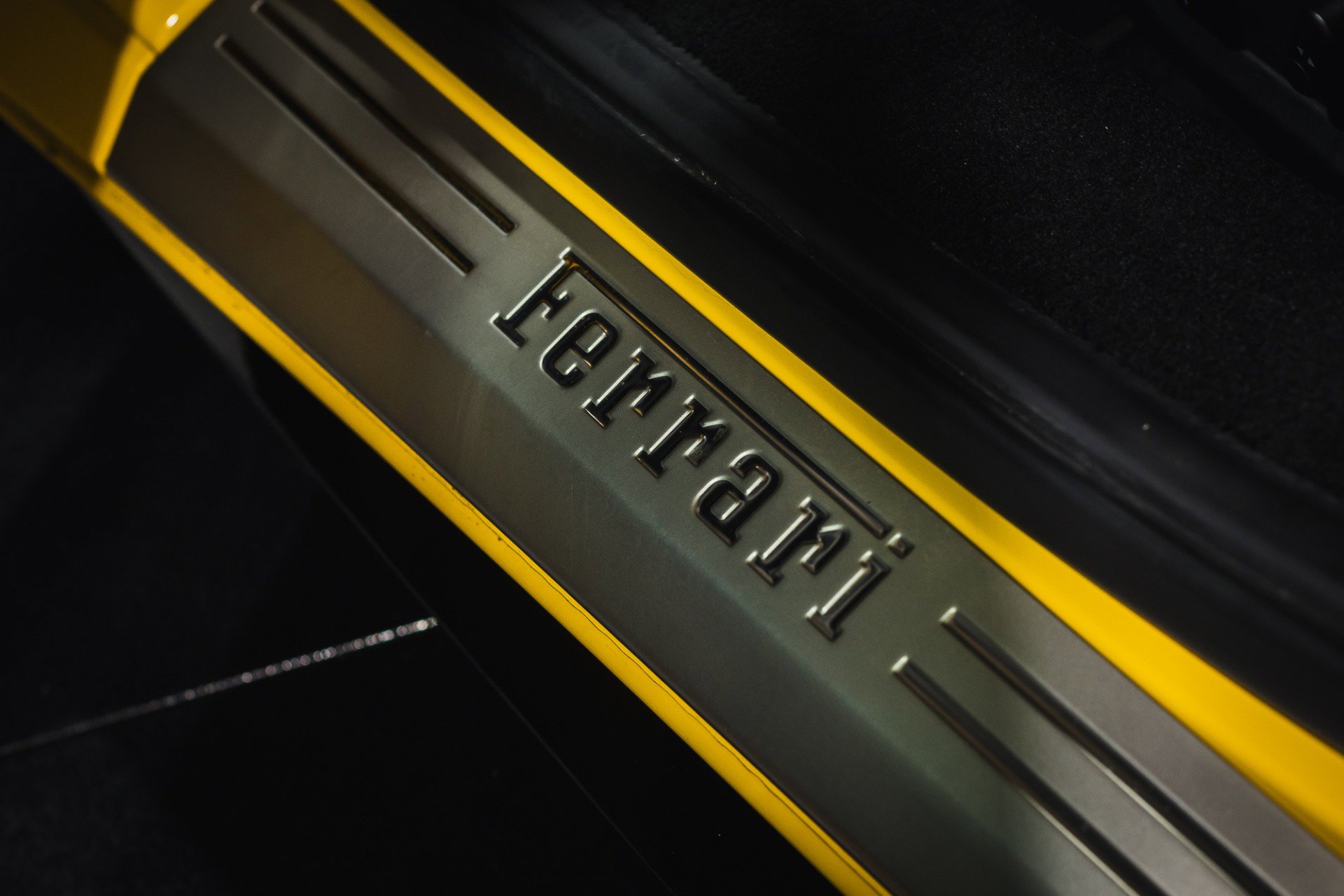 Used 2013 Ferrari 458 Italia Coupe image 21