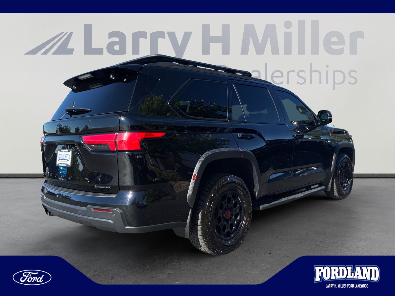 Used 2026 Toyota Sequoia TRD Pro w/ TRD Performance Package (TMS) AWD/4WD image 5