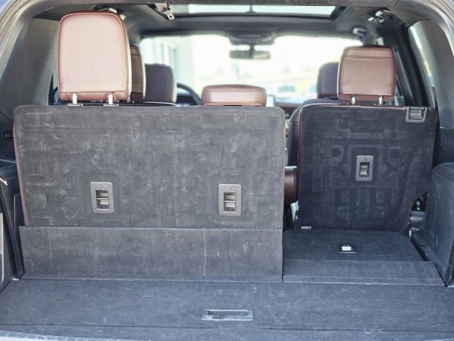 Used 2024 Ford Expedition Limited image 31